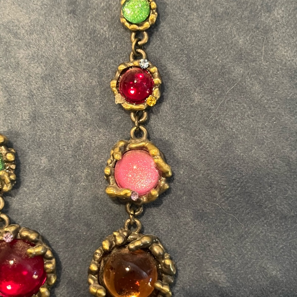 Victorian-Inspired Red and Pink Y-Shaped Necklace - Picture 4 of 7